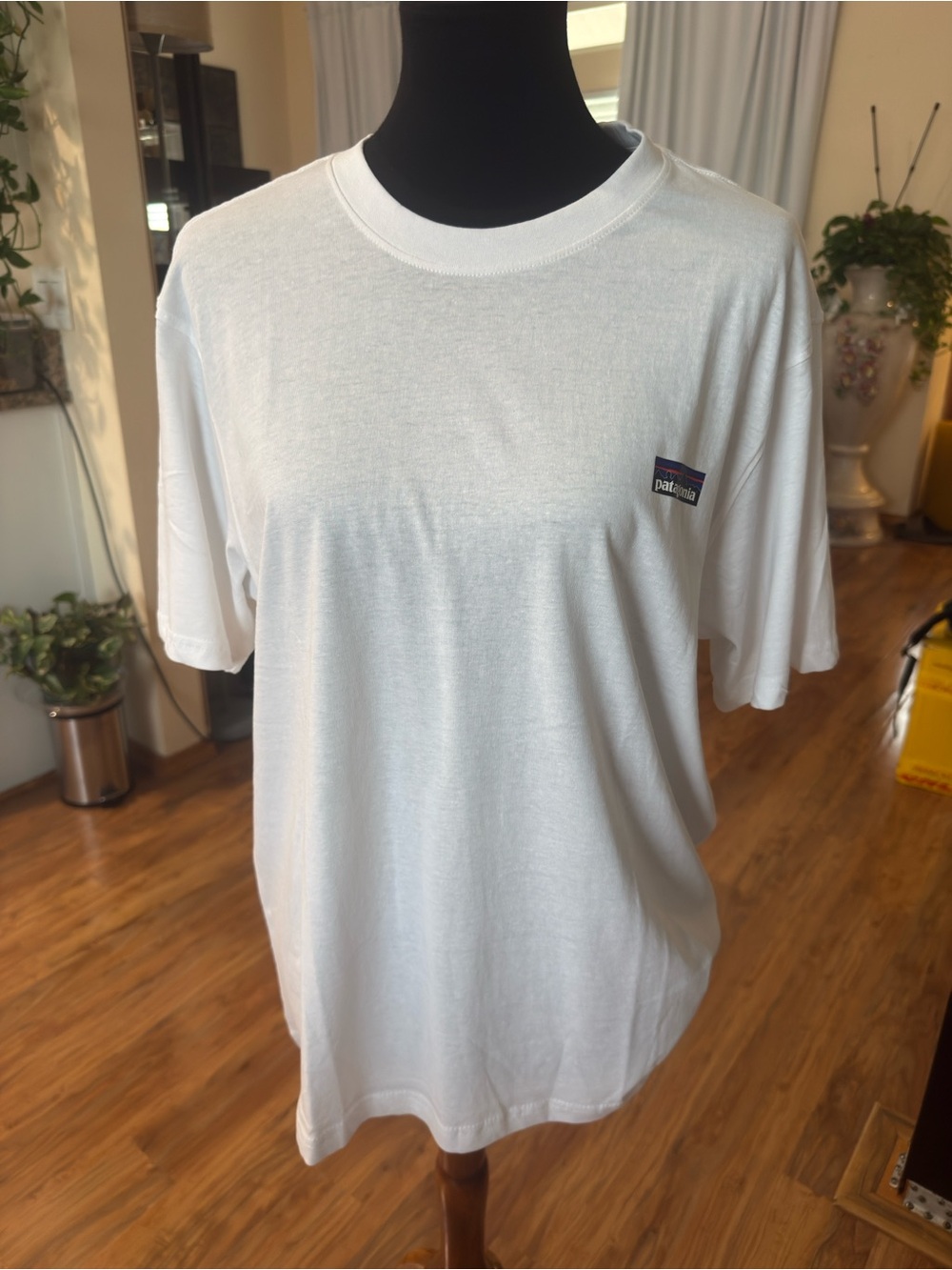 Patagonia White Short-Sleeve Crew Neck T-Shirt